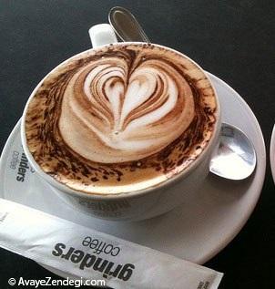  تزئین قهوه به شکل قلب و کف شیر 