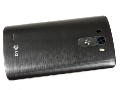 LG G3 و HTC One M8 هیچ ربطی به هم ندارند! LG G3 و HTC One M8 هیچ ربطی به هم ندارند!