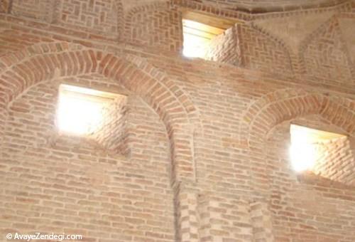  معماری ایرانی: گنبد سرخ مراغه 