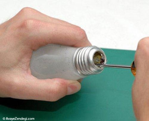  با لامپ سوخته چراغ نفتی بسازید 