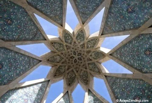 معماری آرامگاه خیام، اثری ماندگار از هوشنگ سیحون