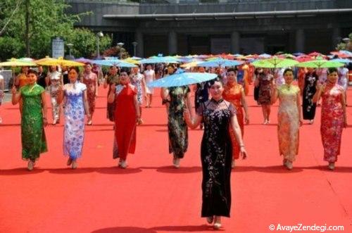 رکورد 150 هزار زن چینی با لباس سنتی!