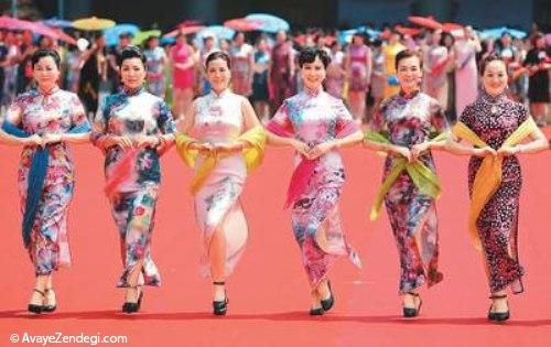 رکورد 150 هزار زن چینی با لباس سنتی!